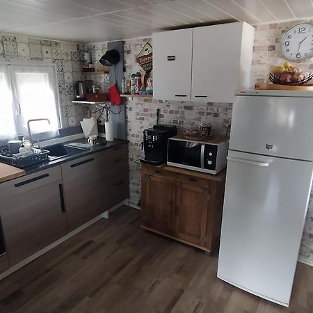 Chalet/Mobilhome Domaine Des Canebieres لو موي المظهر الخارجي الصورة
